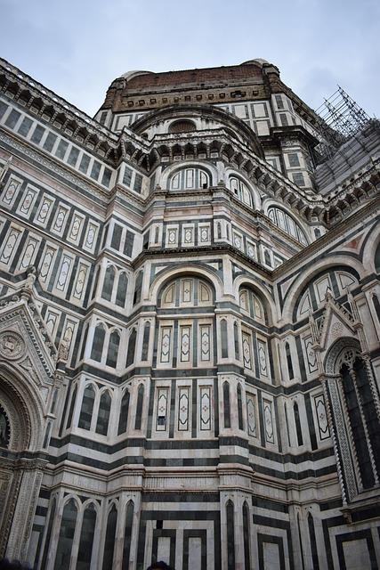 Florence Travel Guide: Essential Tips, Must-See Attractions, and Local Experiences Await Florence Travel Guide: Essential Tips, Must-See Attractions, and Local Experiences Await